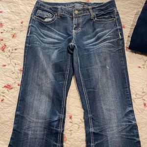 Women’s love nation jeans very very excellent used condition